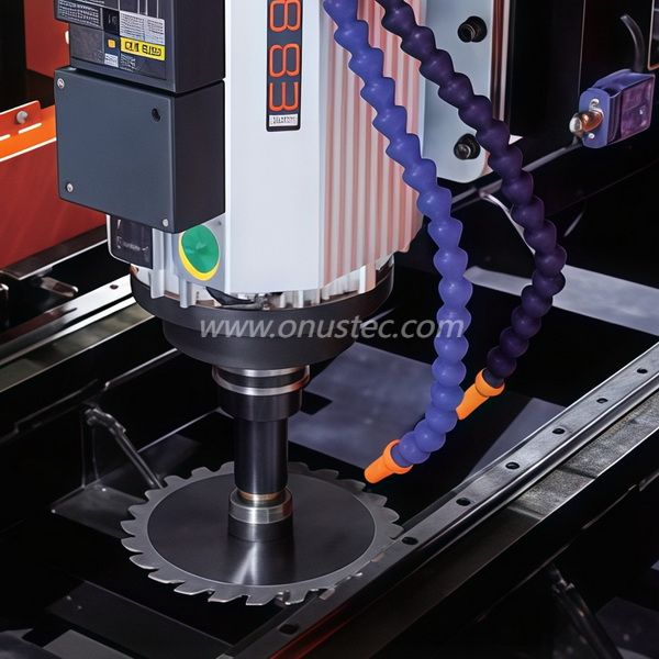 Professional Industrial Aluminium 4-Axis Gantry CNC Profile Machining Center